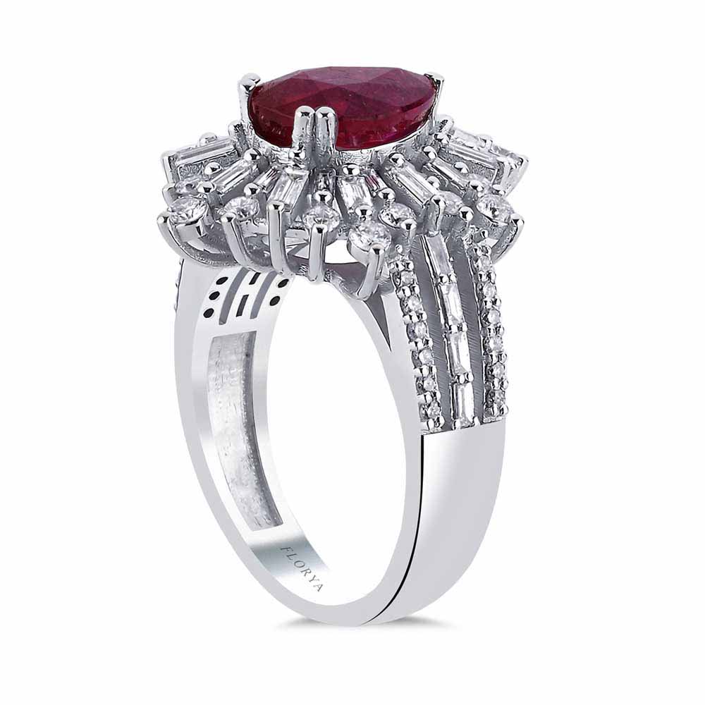 4.35 Karat Pırlanta Taşlı Yakut Stern Tasarım Yüzük - FP06556