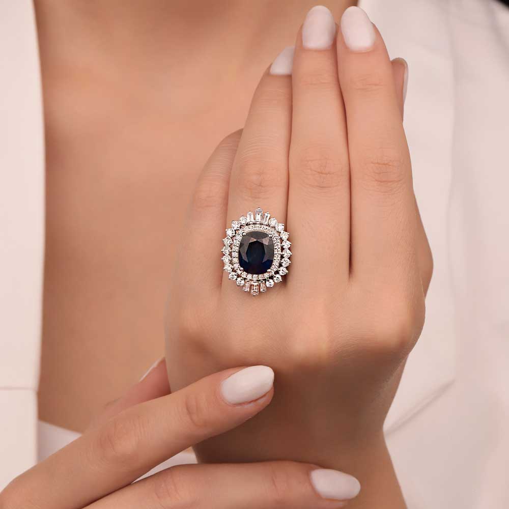 Safir Yüzükler 8,60 Karat Laboratuvar Pırlanta Cushion Kesim Mega Safir Yüzük - FP08138
