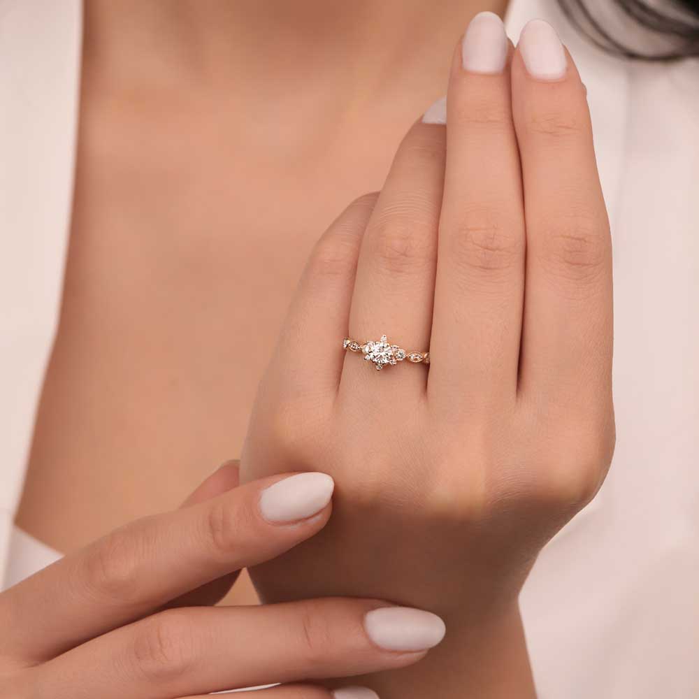 Karat Pırlanta Taşlı  Özel Tasarım Yüzük - LP05073