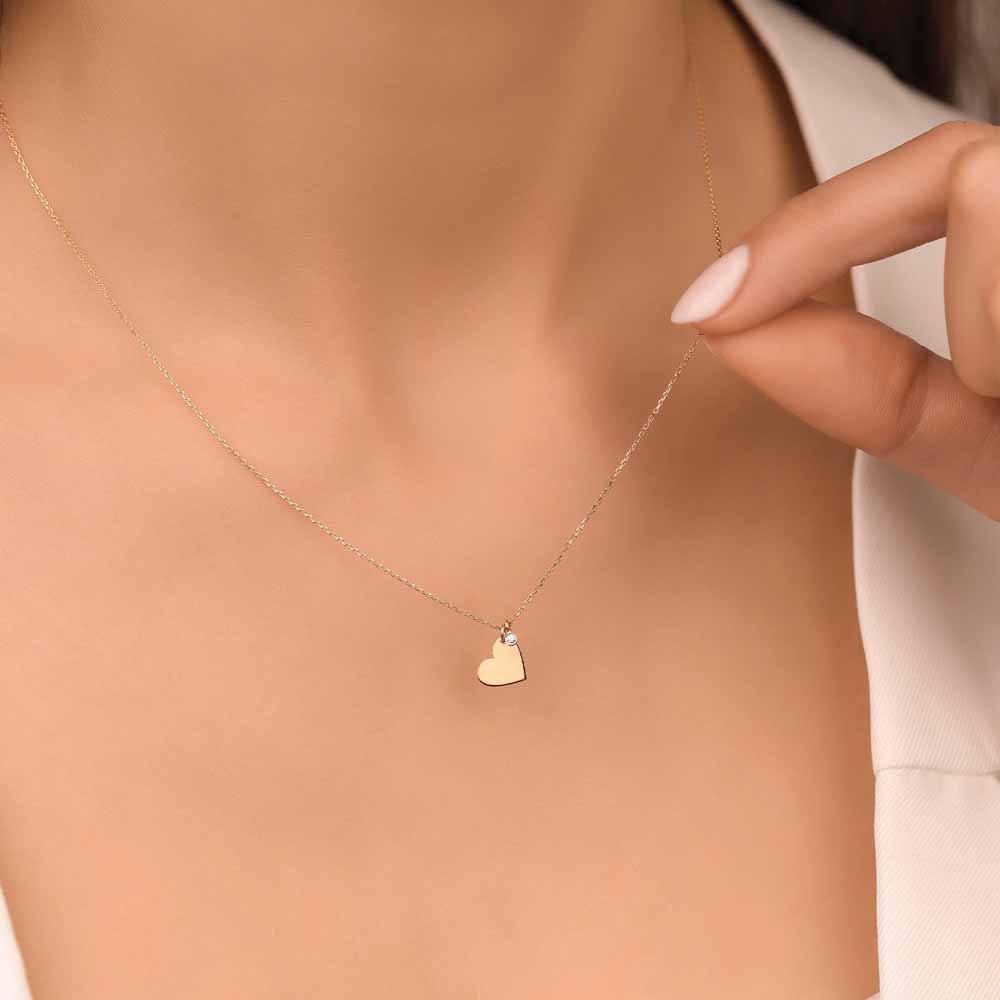Pırlantalı Kalp Tasarım Hediyelik Kolye  - LP06627