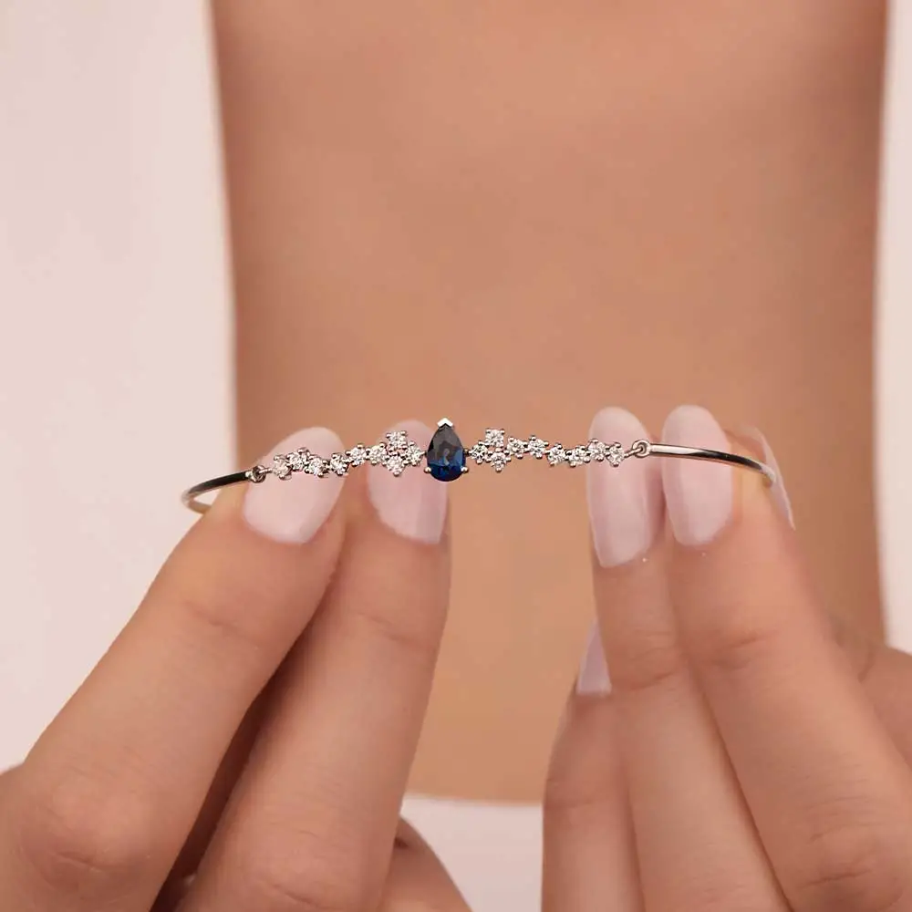 0,43 Karat Pırlantalı Safir Taşlı Bileklik