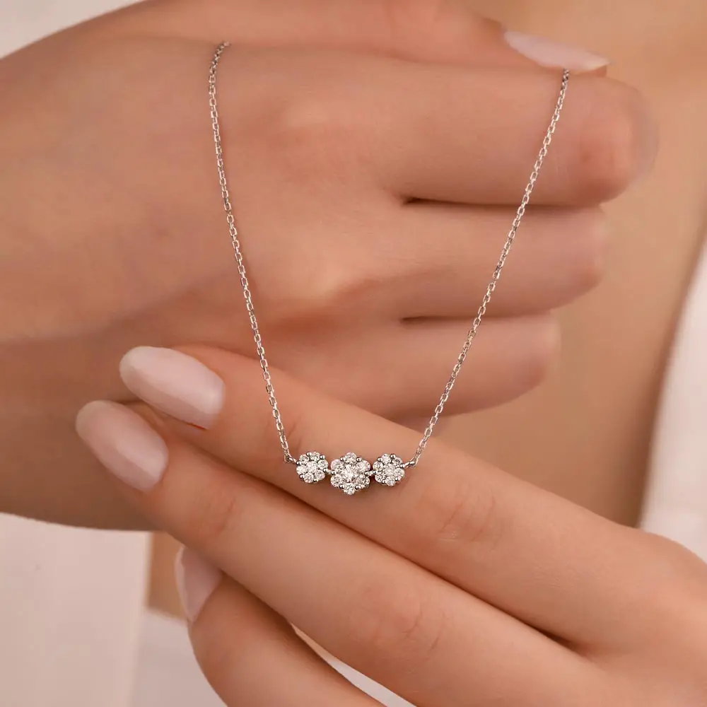 0,42 Karat Pırlanta Taşlı Coronet Kolye