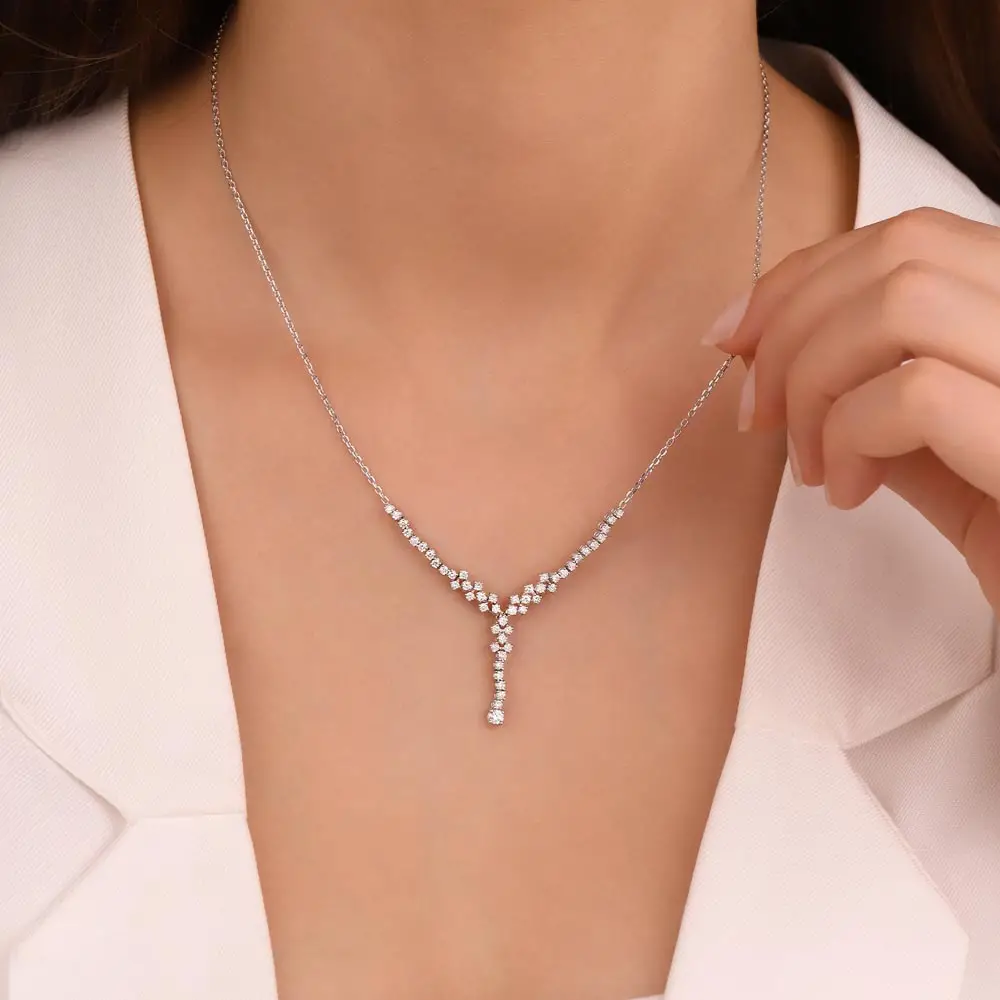 0,40 Karat Pırlanta Taşlı Kolye
