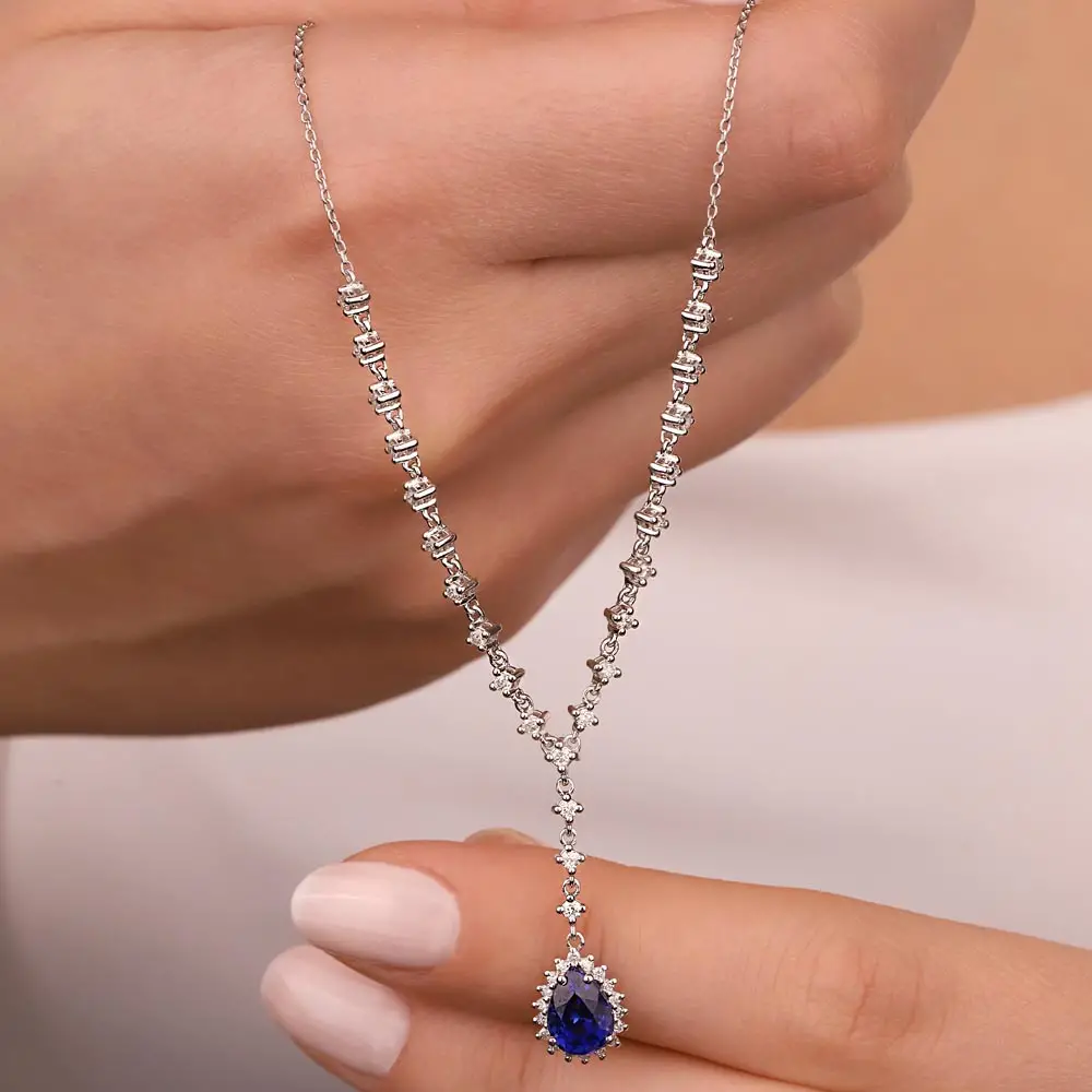2,42 Karat Pırlanta Safir Taşlı Kolye