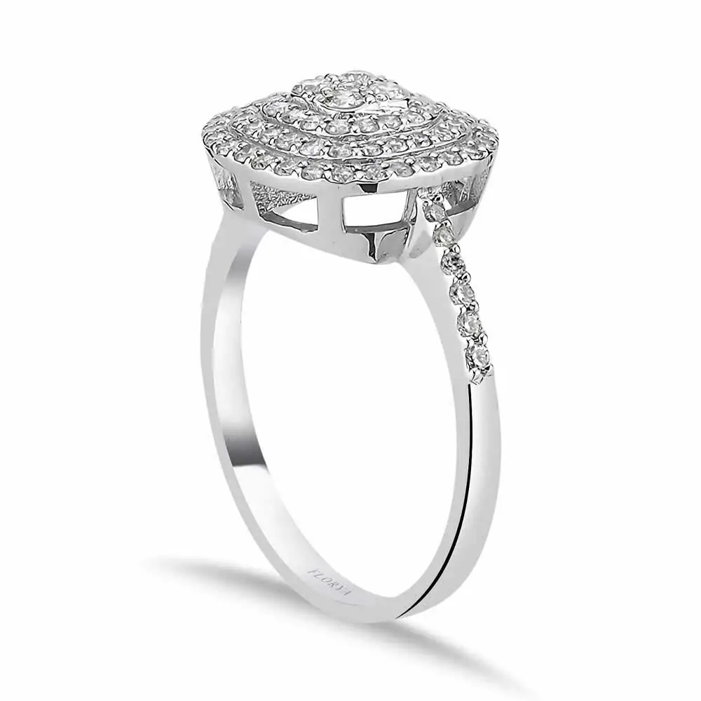 0,70 Karat Pırlanta Oval Baget Yüzük