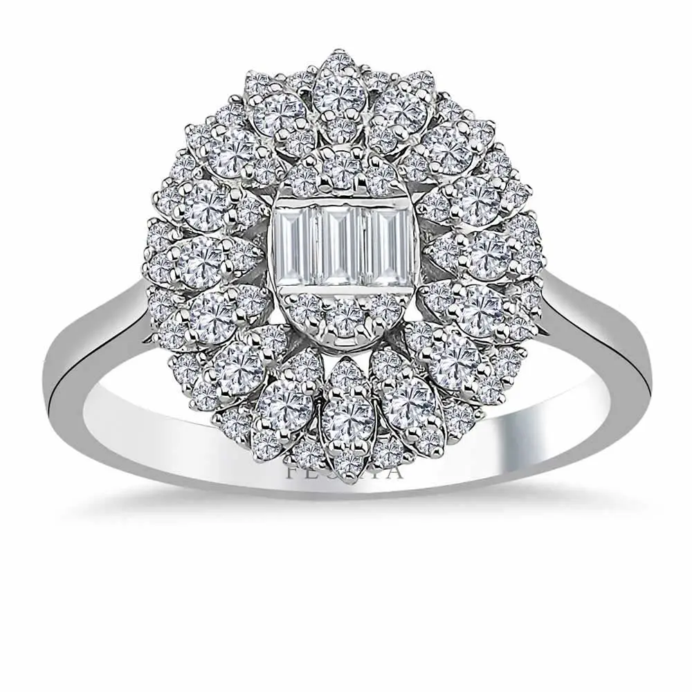 0,70 Karat Pırlanta Oval Baget Yüzük