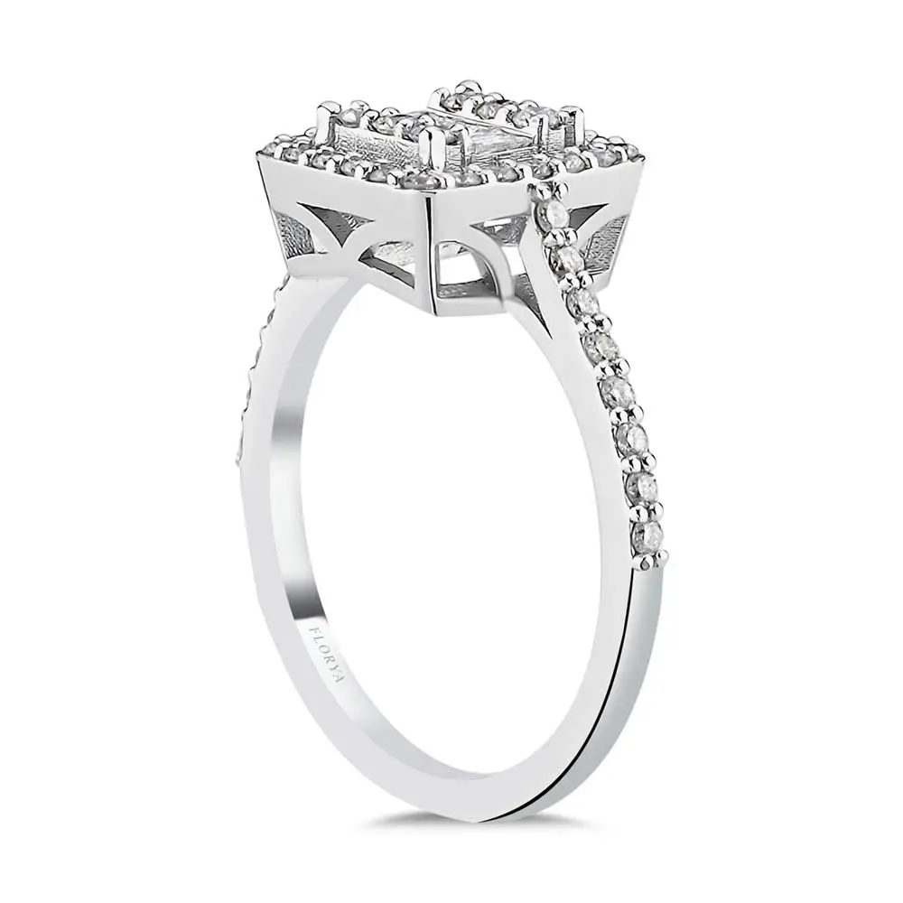 0,52 ct Pırlantalı Klasik baget Yüzük