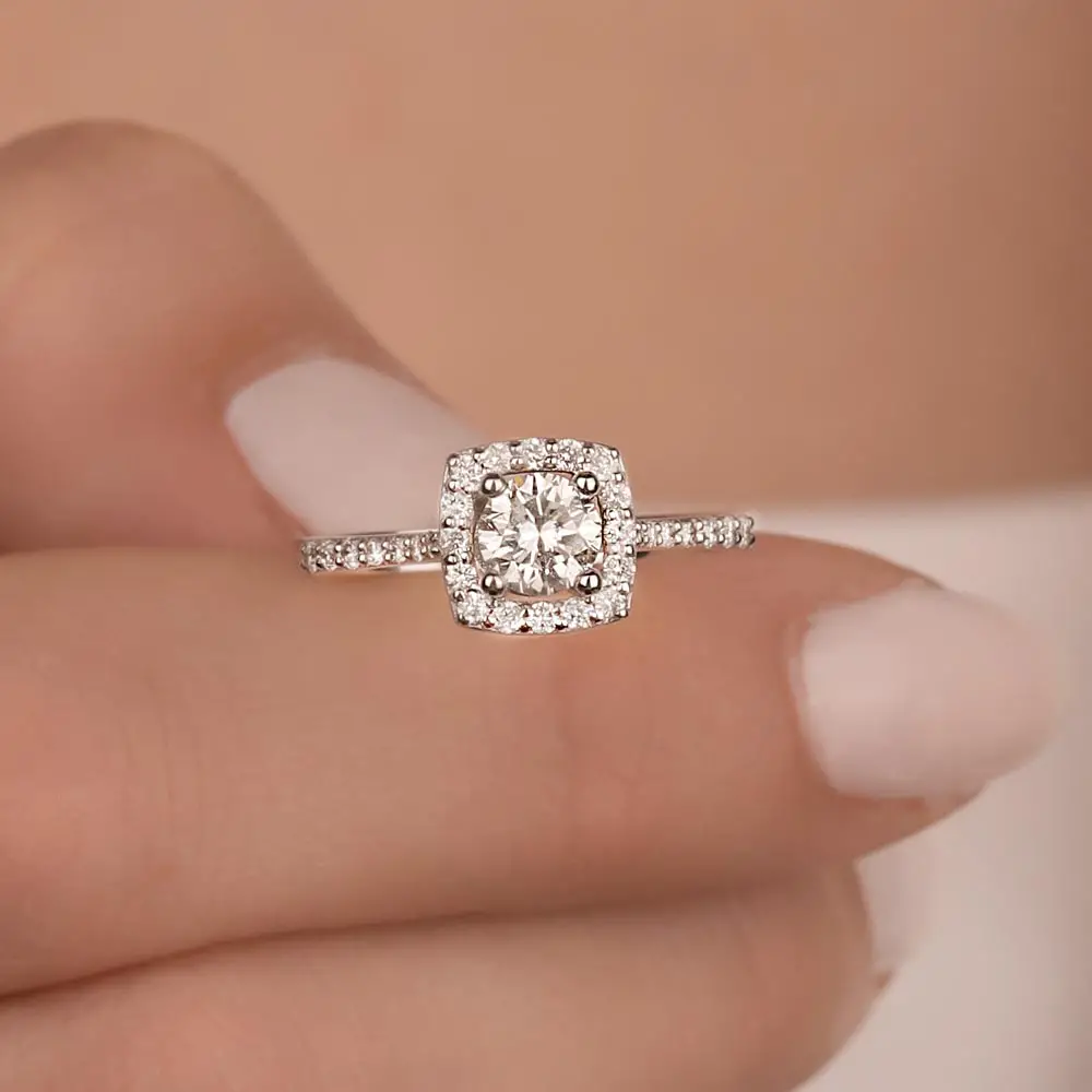 0,63 ct Pırlantalı Halo Tektaş Yüzük