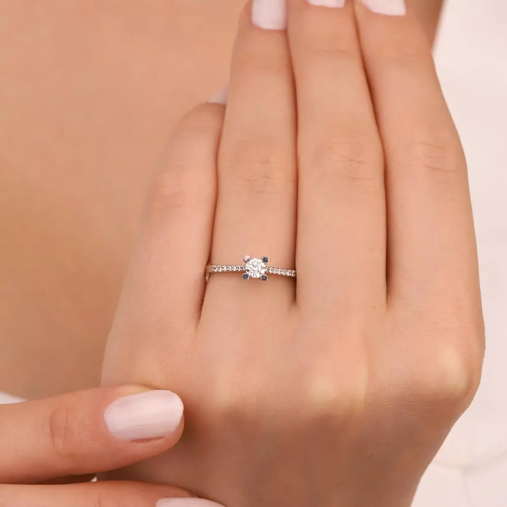 0,31 ct Pırlanta Fantezi Tektaş Yüzük