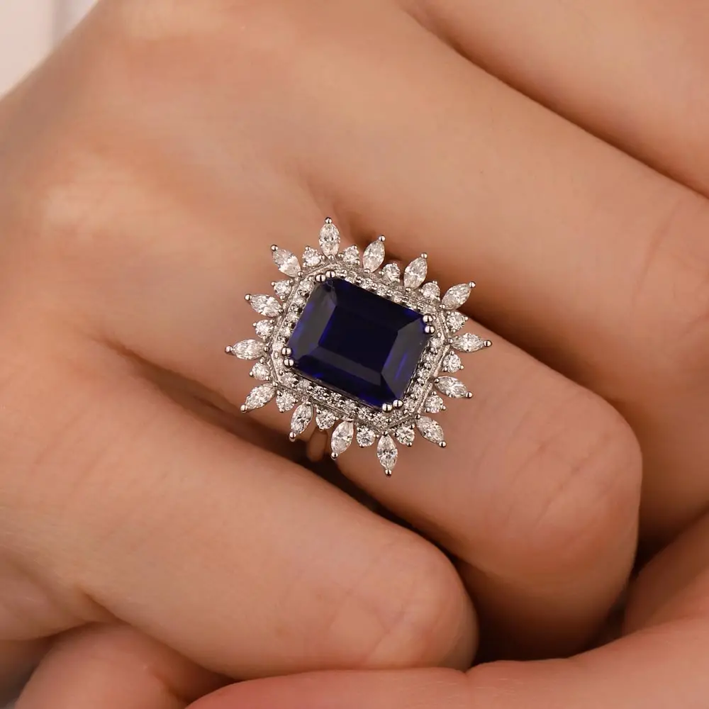 6,96 ct Özel Tasarım Pırlantalı Oktagon Kesim Safir Taşlı Yüzük