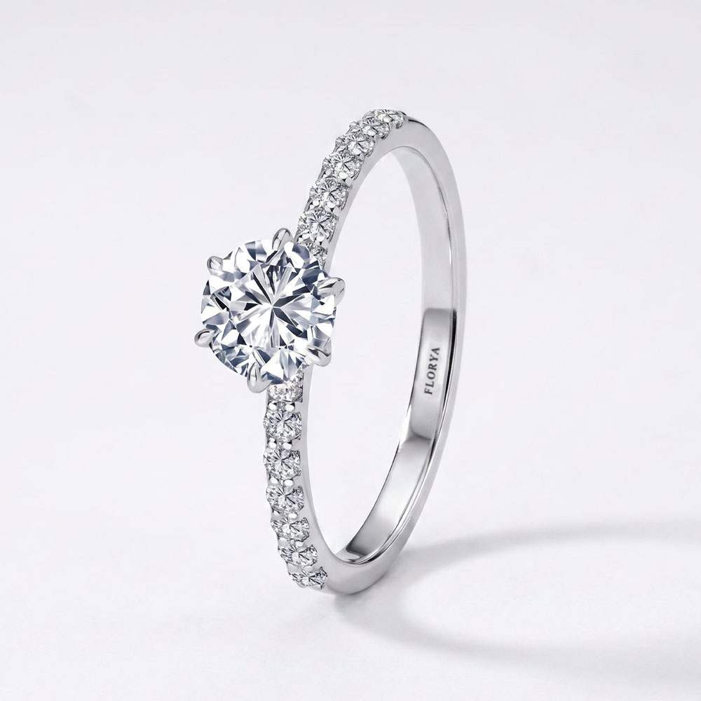 Tektaş Yüzükler 0.90 Karat Kolları Taşlı Tiffany Tektaş Pırlanta Yüzük