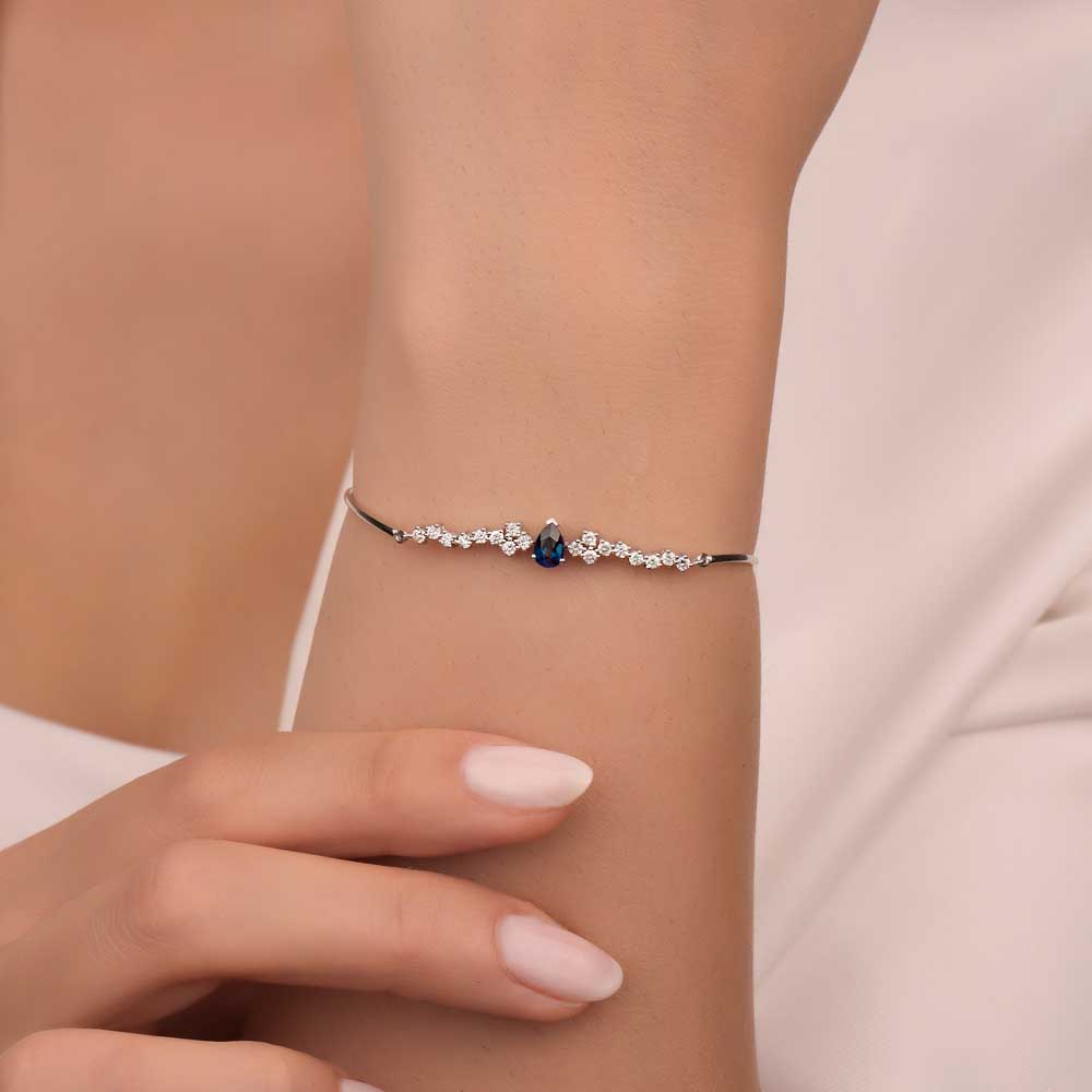 0,43 Karat Pırlantalı Safir Taşlı Bileklik