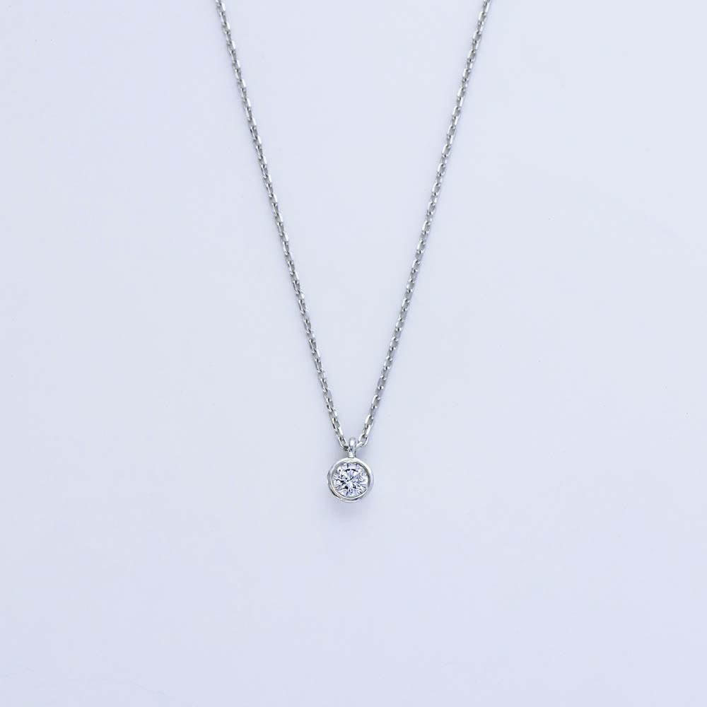 0,08 Karat Pırlantalı Oval Taşlı Kolye