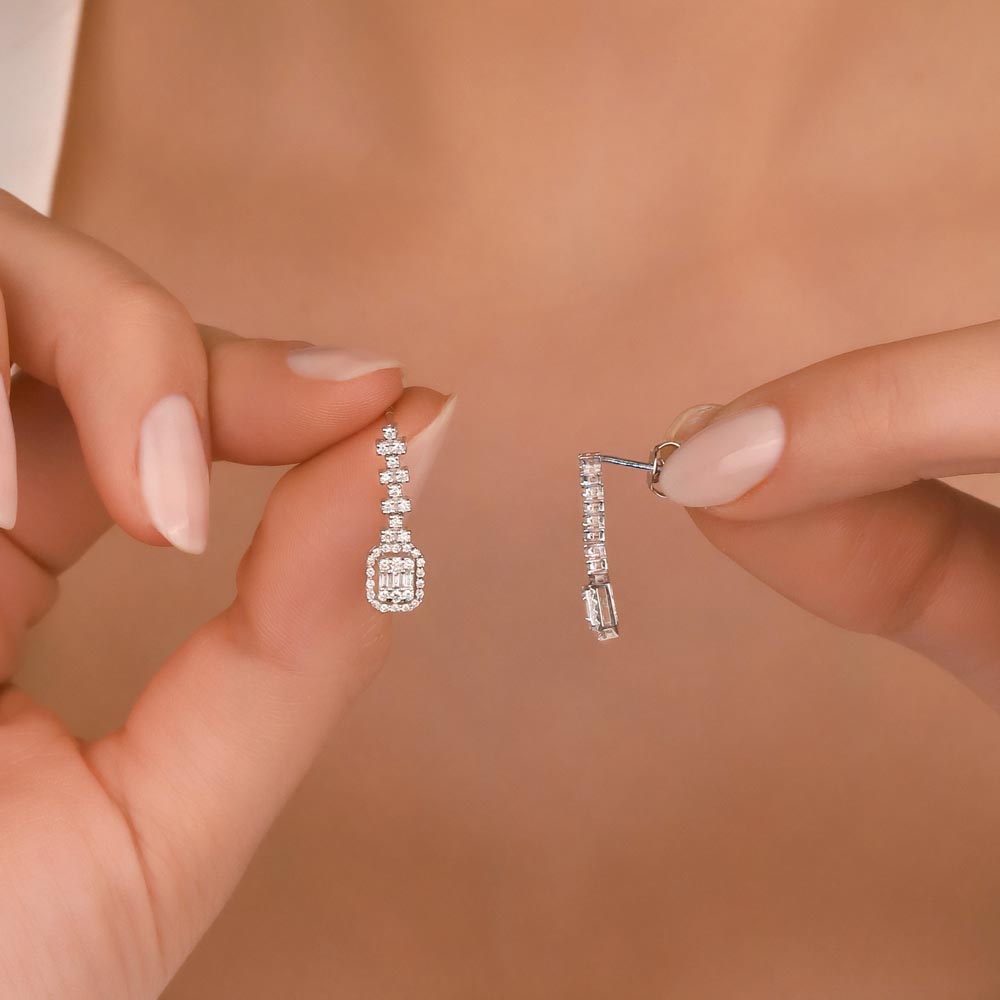 0,61 Karat Pırlantalı baget Taşlı Bayan Set Küpe