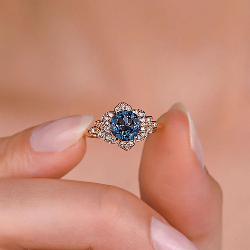 Pırlanta Yüzükler 1,47 Karat Pırlanta London Blue Topaz Vintage Yüzük