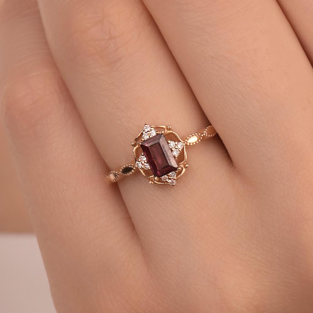 Vintage Yüzükler 0.78 Karat Rhodolite Vintage Pırlanta Yüzük