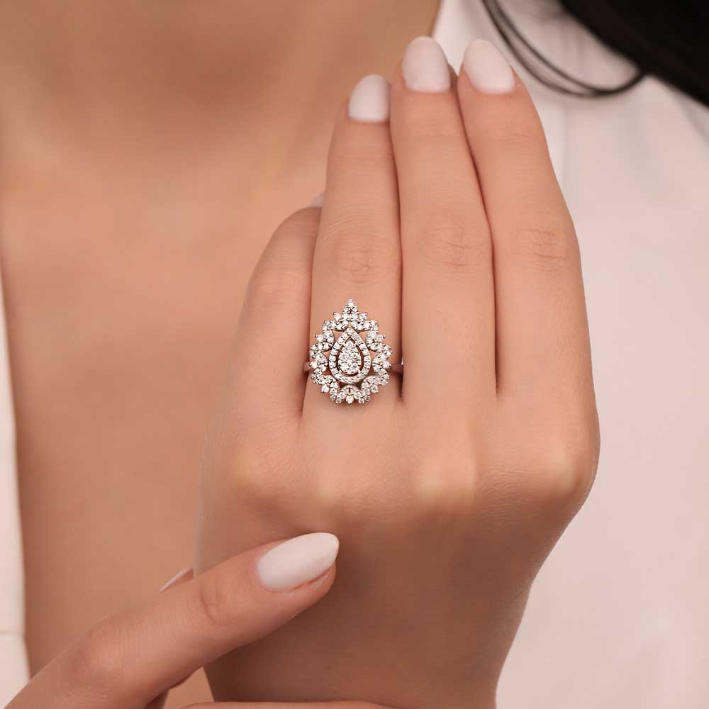 Coronet Yüzükler 0.72 Karat Snowflake Damla Coronet Pırlanta Yüzük
