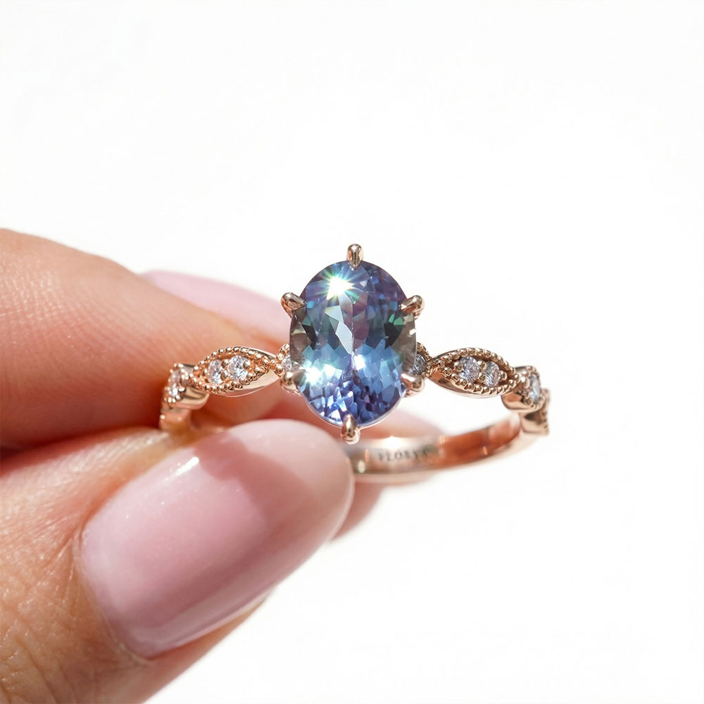 2,10 Karat Pırlantalı Safir Vintage Yüzük